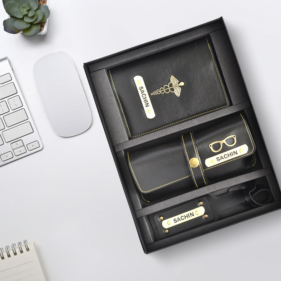 Personalized Frequent Traveller Combo (3 pcs) - Black
