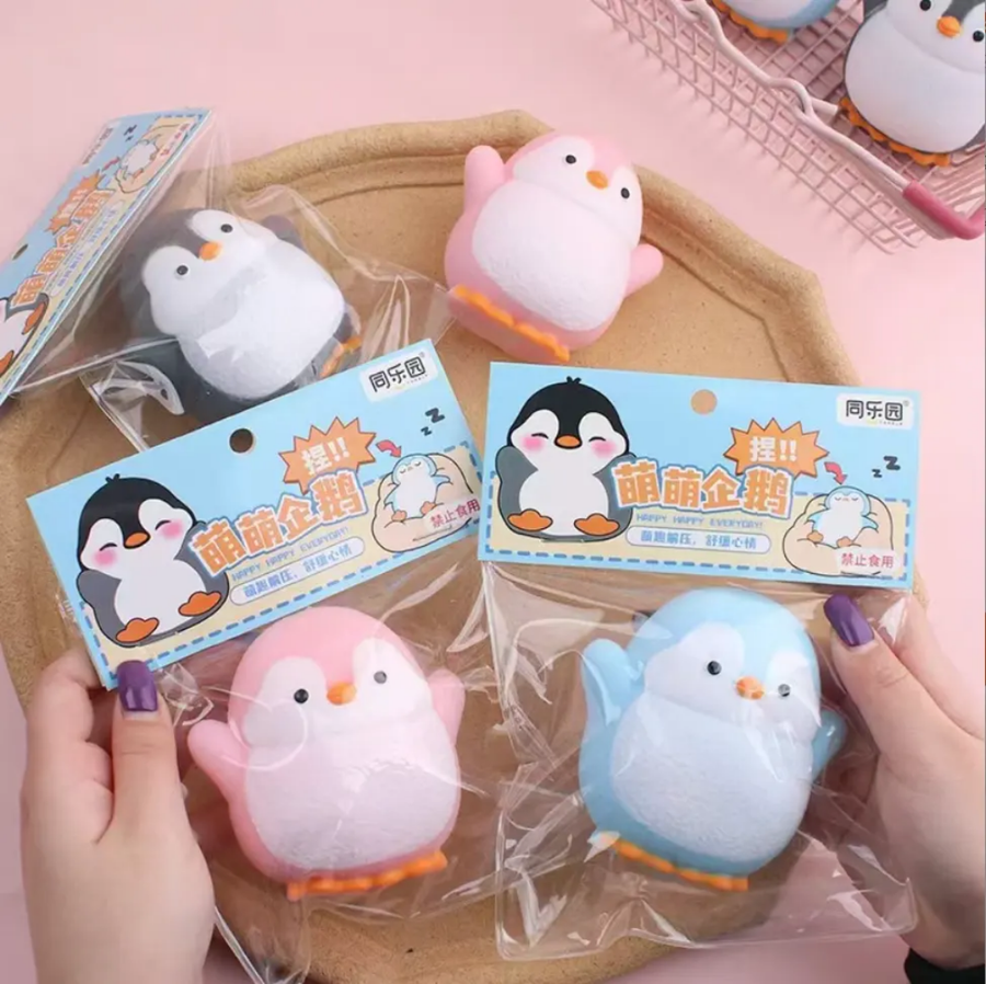 Penguin Squishy Toy ( 1pc )